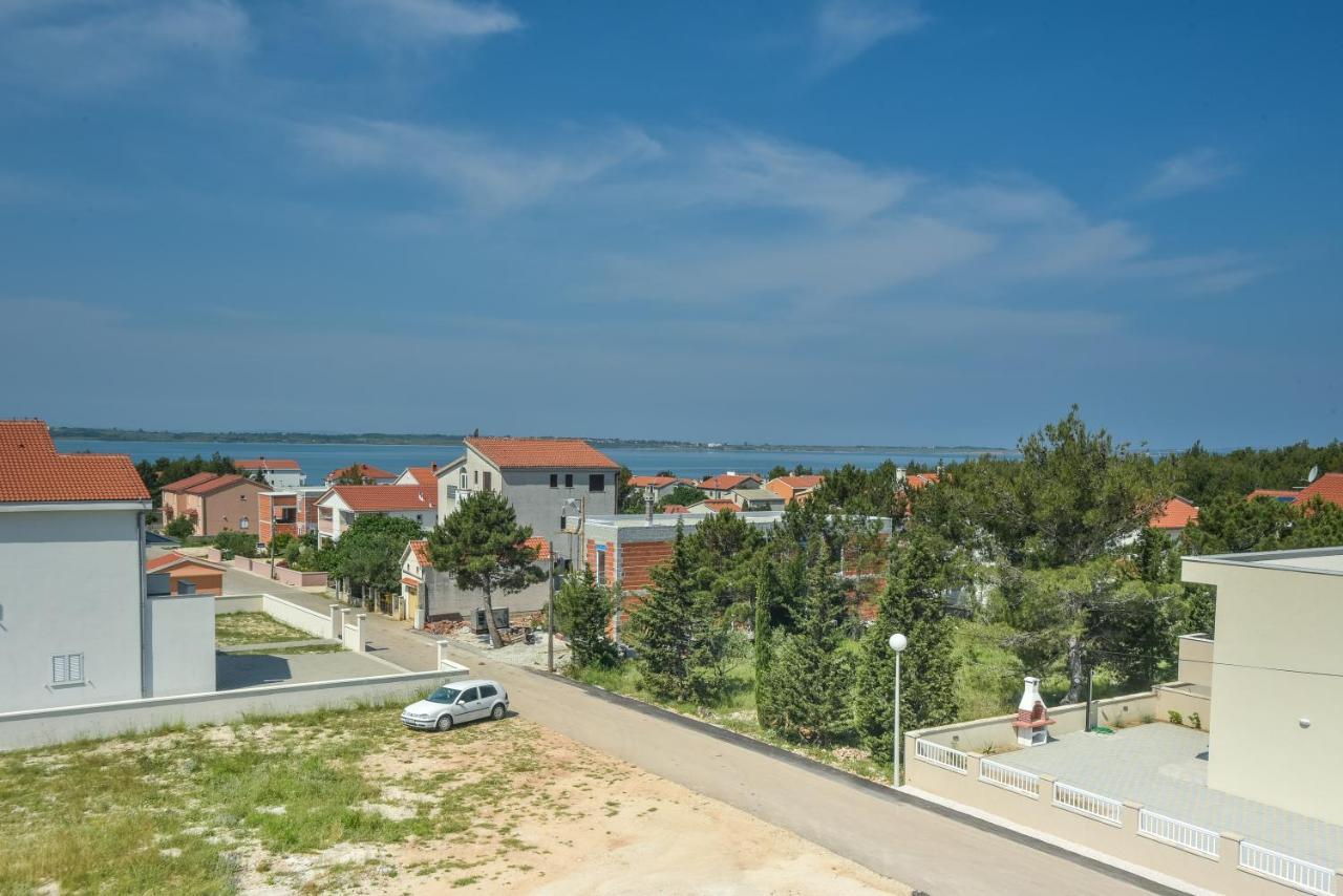 Apartments Sandrina 브르시 외부 사진